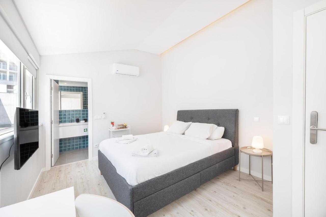 Olala Lisbon Oriente Suites A Bagian luar foto